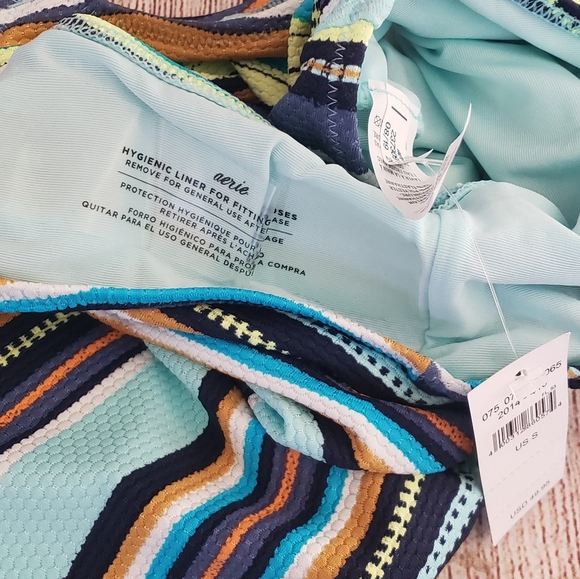 Aerie Striped MultiColor Swimsuit - Picture 4 of 11